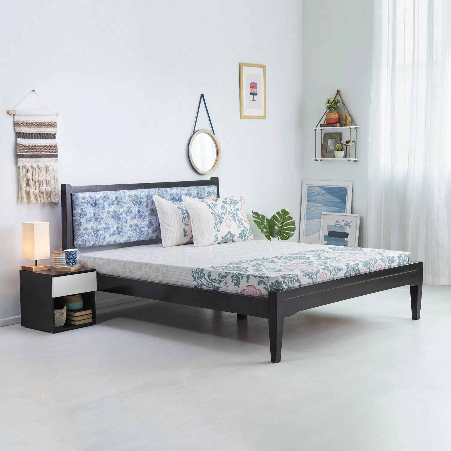 furlenco | mili dvi queen bed damask with 4" premium mattress furlenco | mili dvi queen bed damask with 4" premium mattress